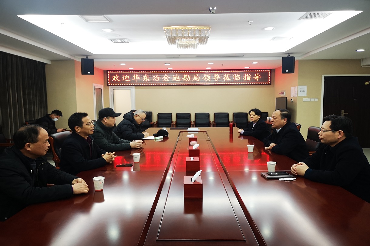 座談交流現(xiàn)場.jpg